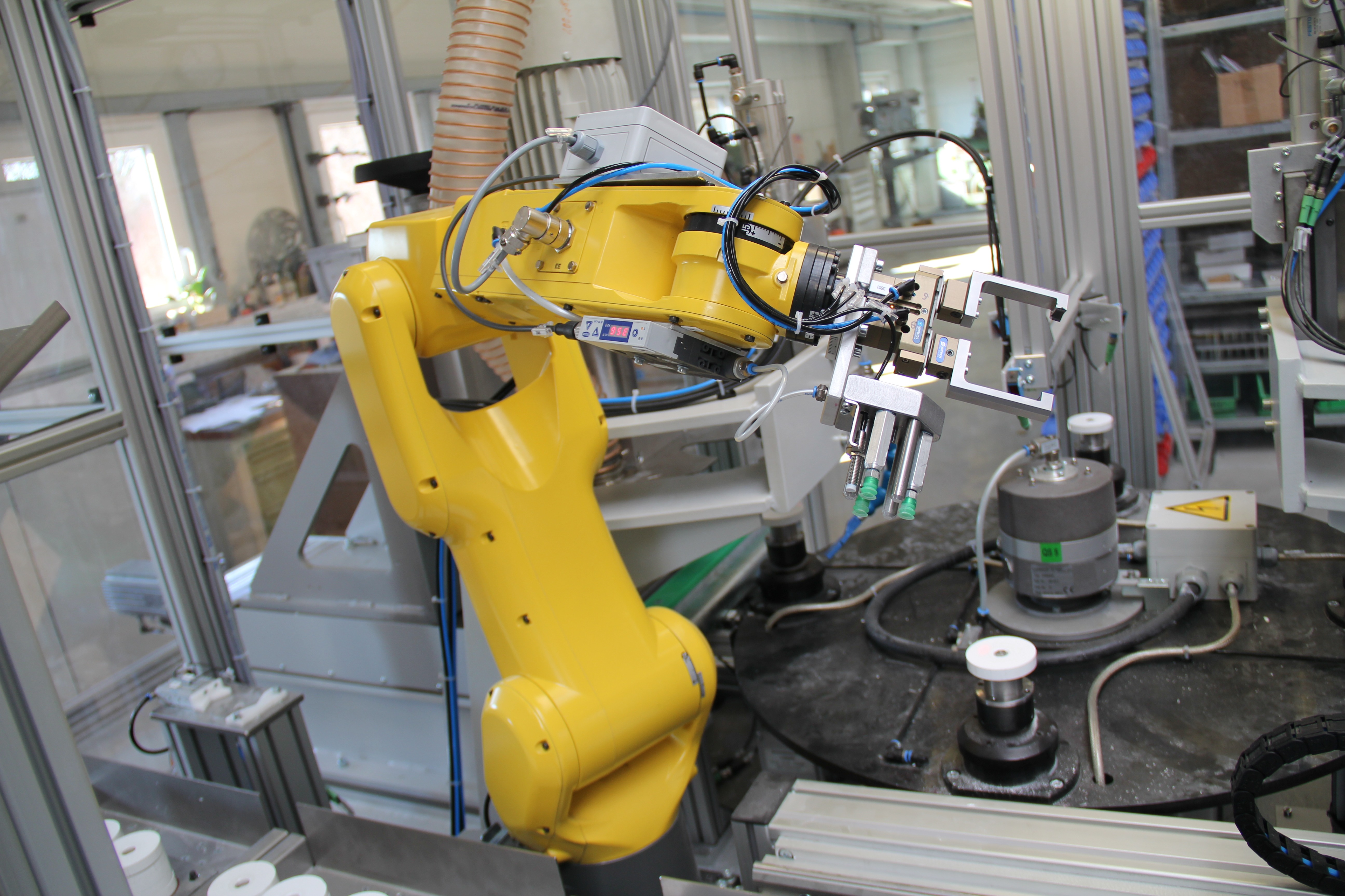 Doppelgreifer-Maschine Roboter